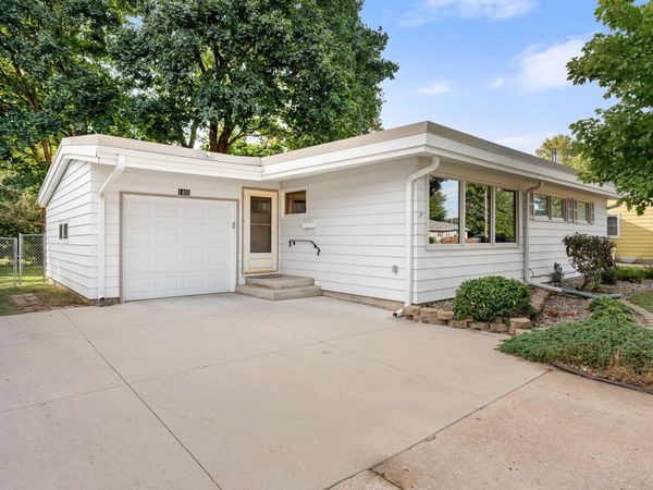 1405 5th Street NW, Austin, MN 55912
