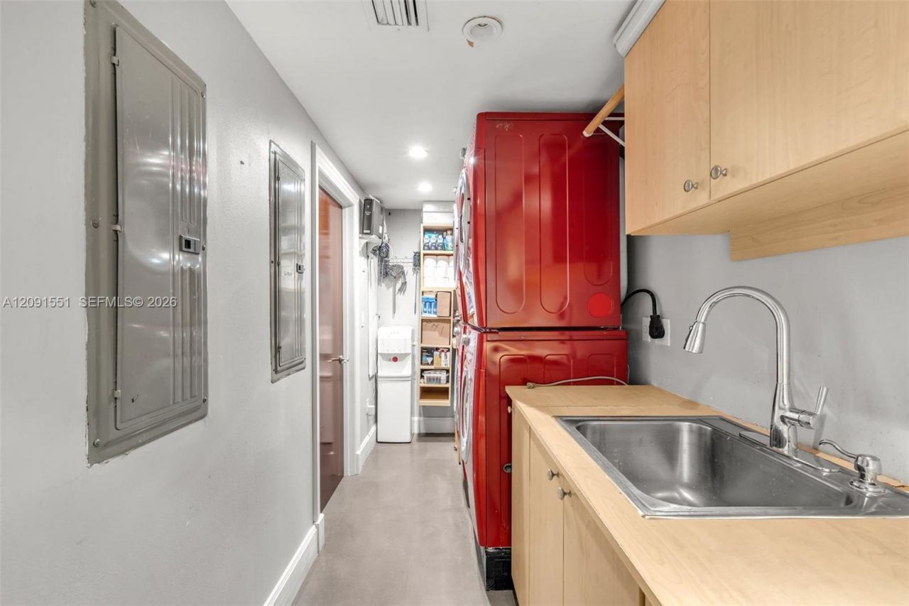 100 N Federal Hwy, Unit 1, Fort Lauderdale, FL 33301 Photo