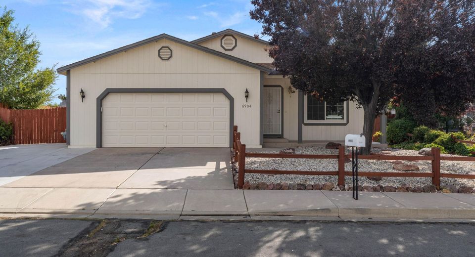 6904 Brahms Drive, Sun Valley, NV 89433 Photo