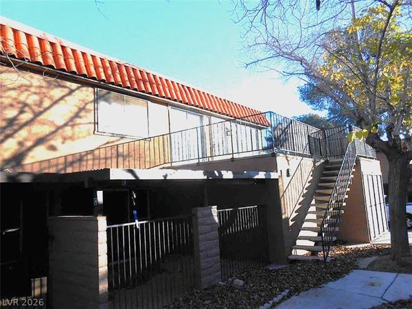6671 Bubbling Brook Drive , Unit D, Las Vegas, NV 89107