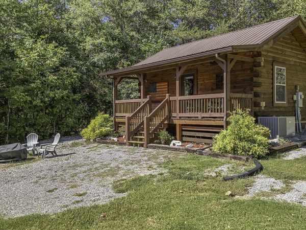 1635 Bennett Lake Road, Whitwell, TN 37397
