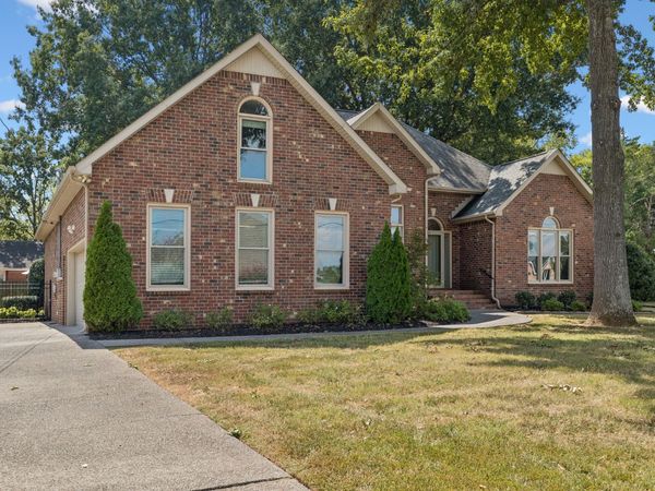 411 Liberty Dr, Smyrna, TN 37167