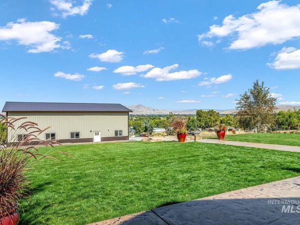 4430 Marvel Ln, Emmett, ID 83617