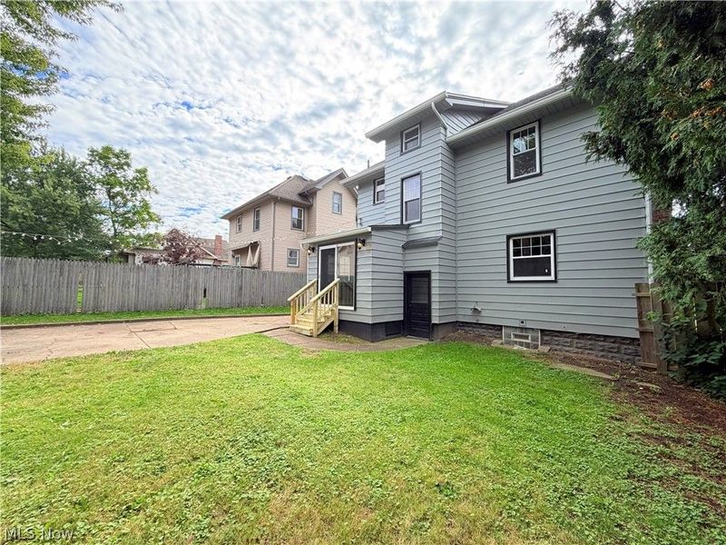 252 E Kline Street, Girard, OH 44420 Photo 15