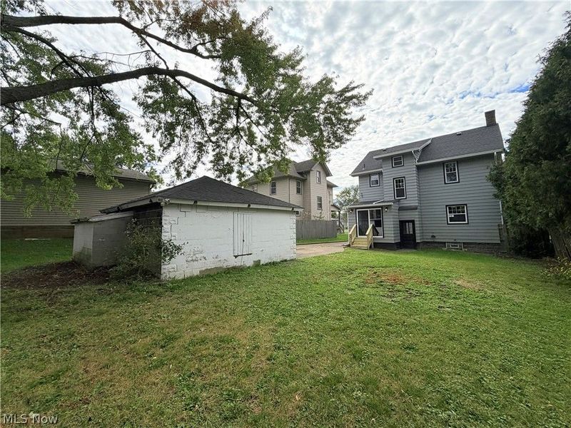 252 E Kline Street, Girard, OH 44420 Photo 17