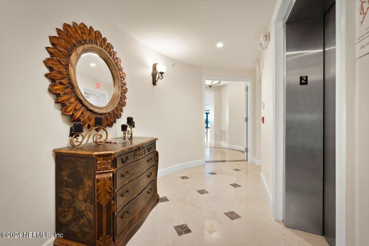405 1st Street S, Unit 211, Jacksonville Beach, FL 32250 Photo