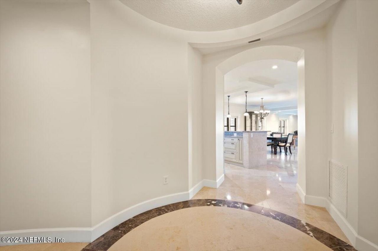 405 1st Street S, Unit 211, Jacksonville Beach, FL 32250 Photo