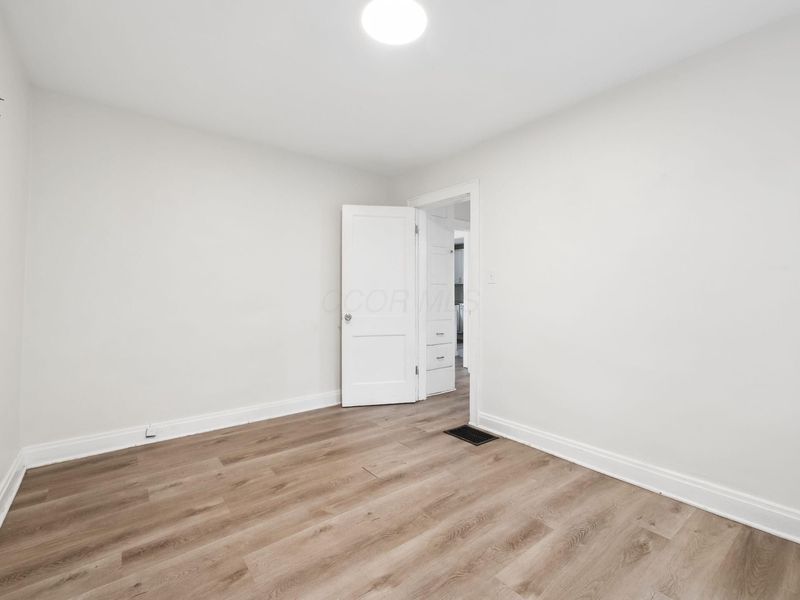 1272 Kent Street , Columbus, OH 43205 Photo 13