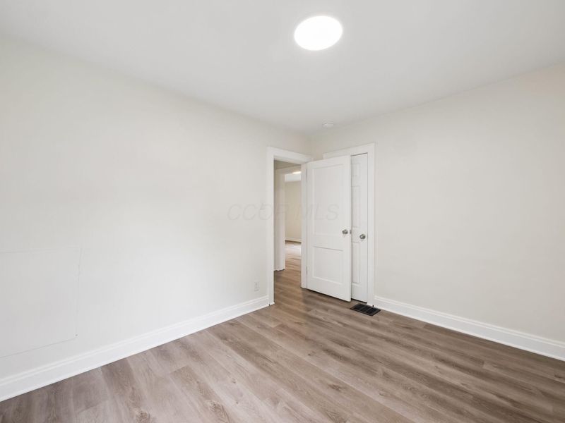 1272 Kent Street , Columbus, OH 43205 Photo 24