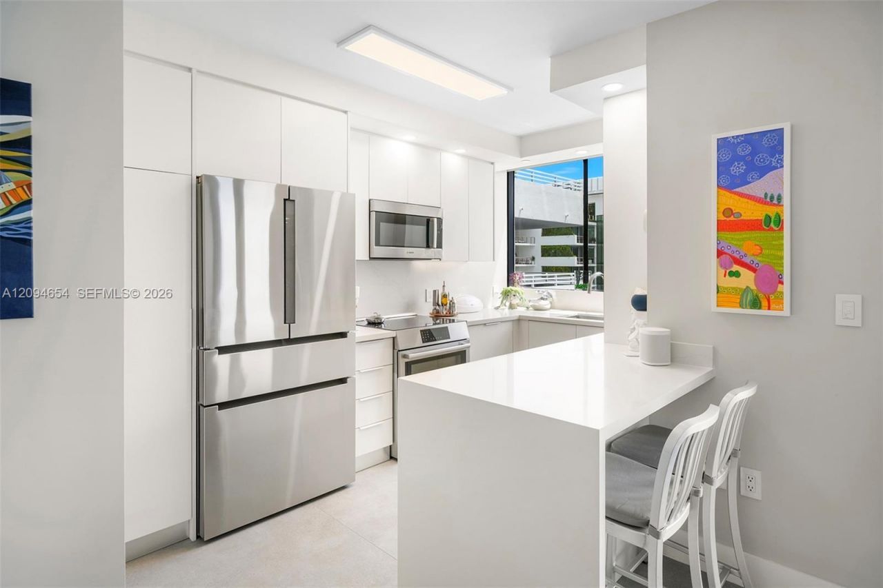 1330 West Ave , Unit 1506, Miami Beach, FL 33139 Photo