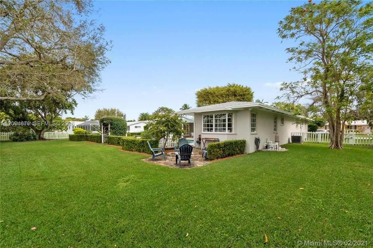 16220 SW 88th Ave Rd, Palmetto Bay, FL 33157 Photo