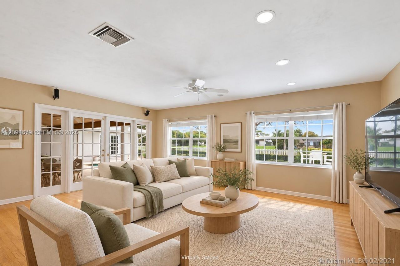 16220 SW 88th Ave Rd, Palmetto Bay, FL 33157 Photo