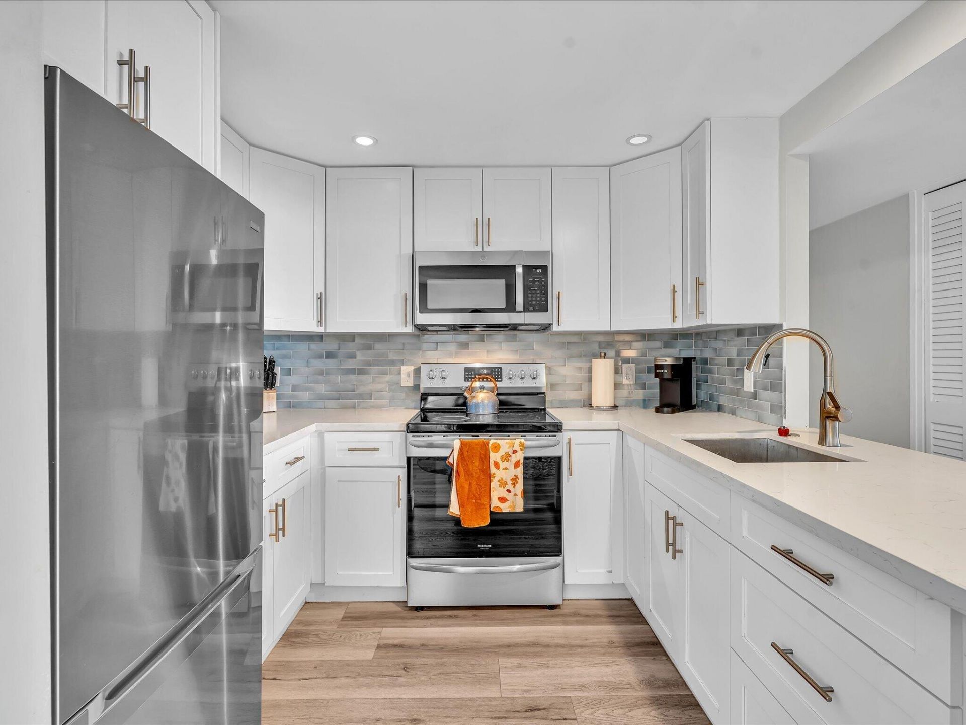 301 N Ocean Boulevard, Unit 709, Pompano Beach, FL 33062 Photo