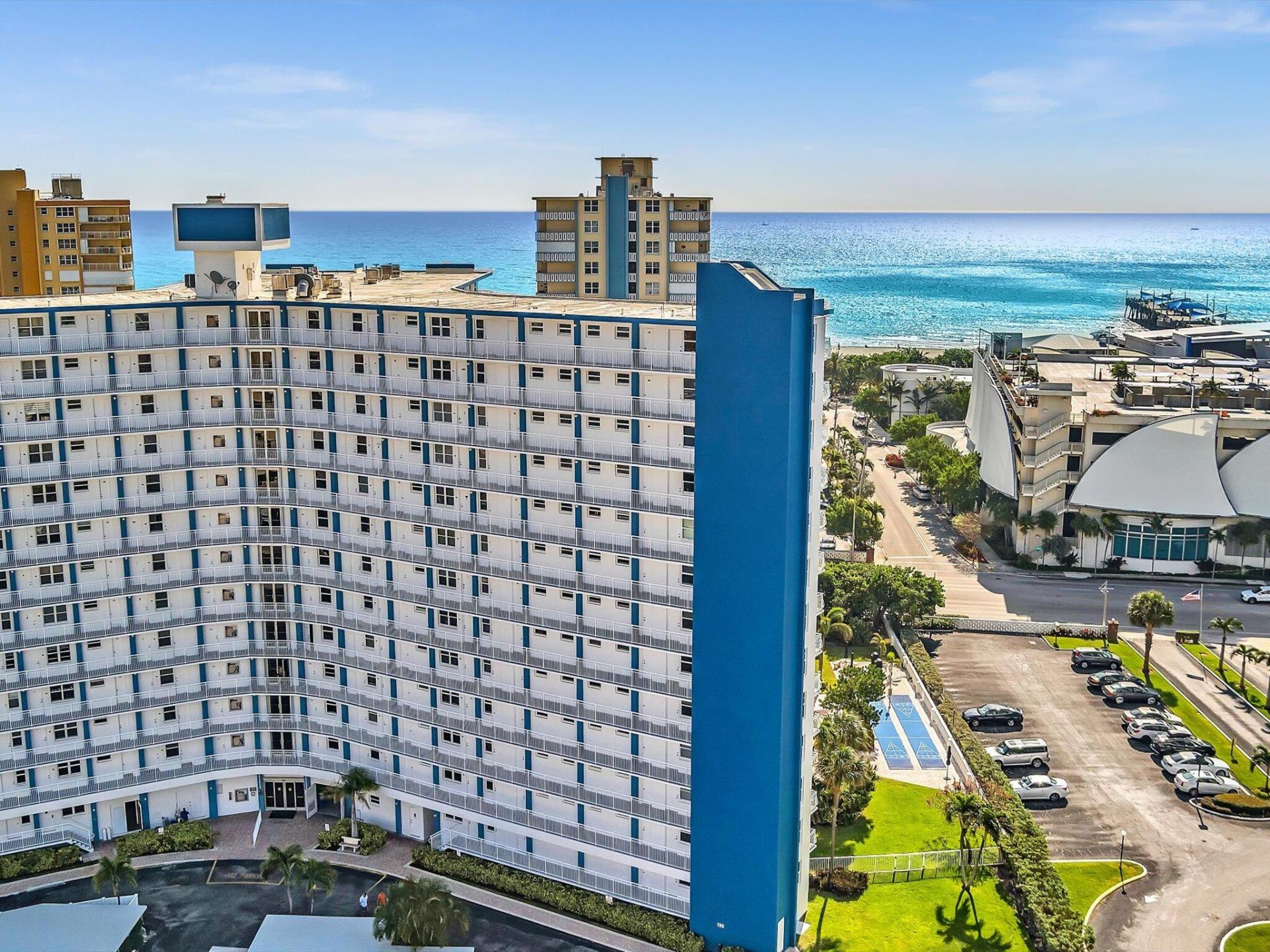 301 N Ocean Boulevard, Unit 709, Pompano Beach, FL 33062 Photo