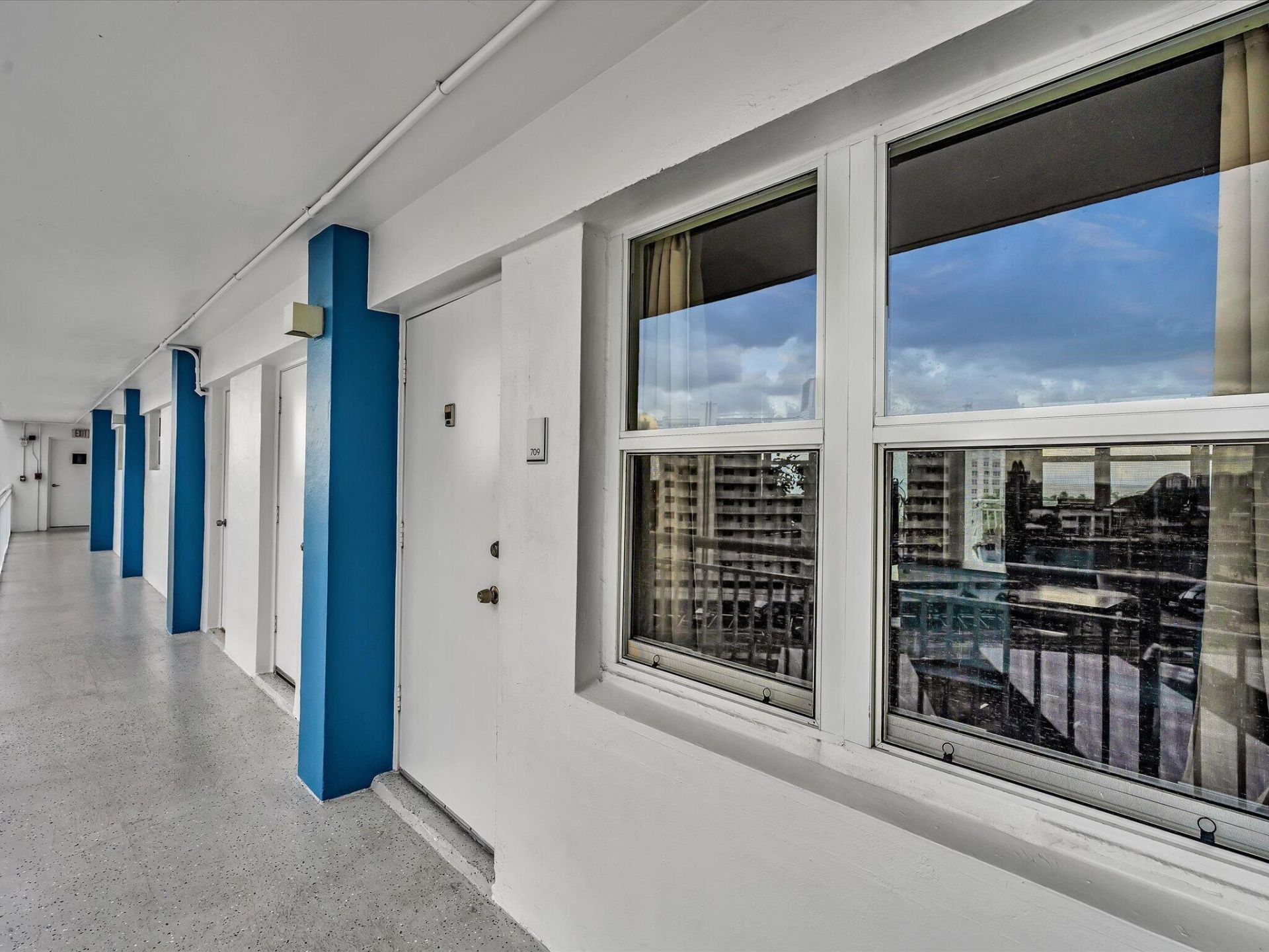 301 N Ocean Boulevard, Unit 709, Pompano Beach, FL 33062 Photo