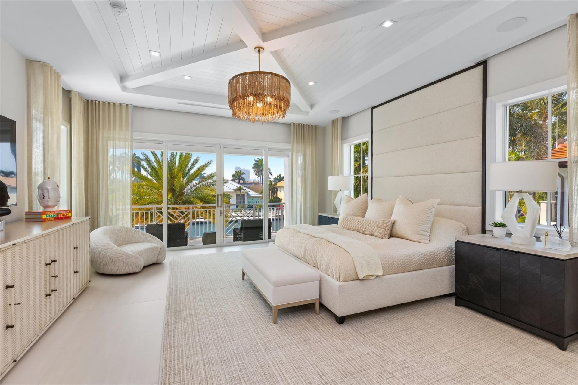 2520 Del Lago Drive, Fort Lauderdale, FL 33316 Photo