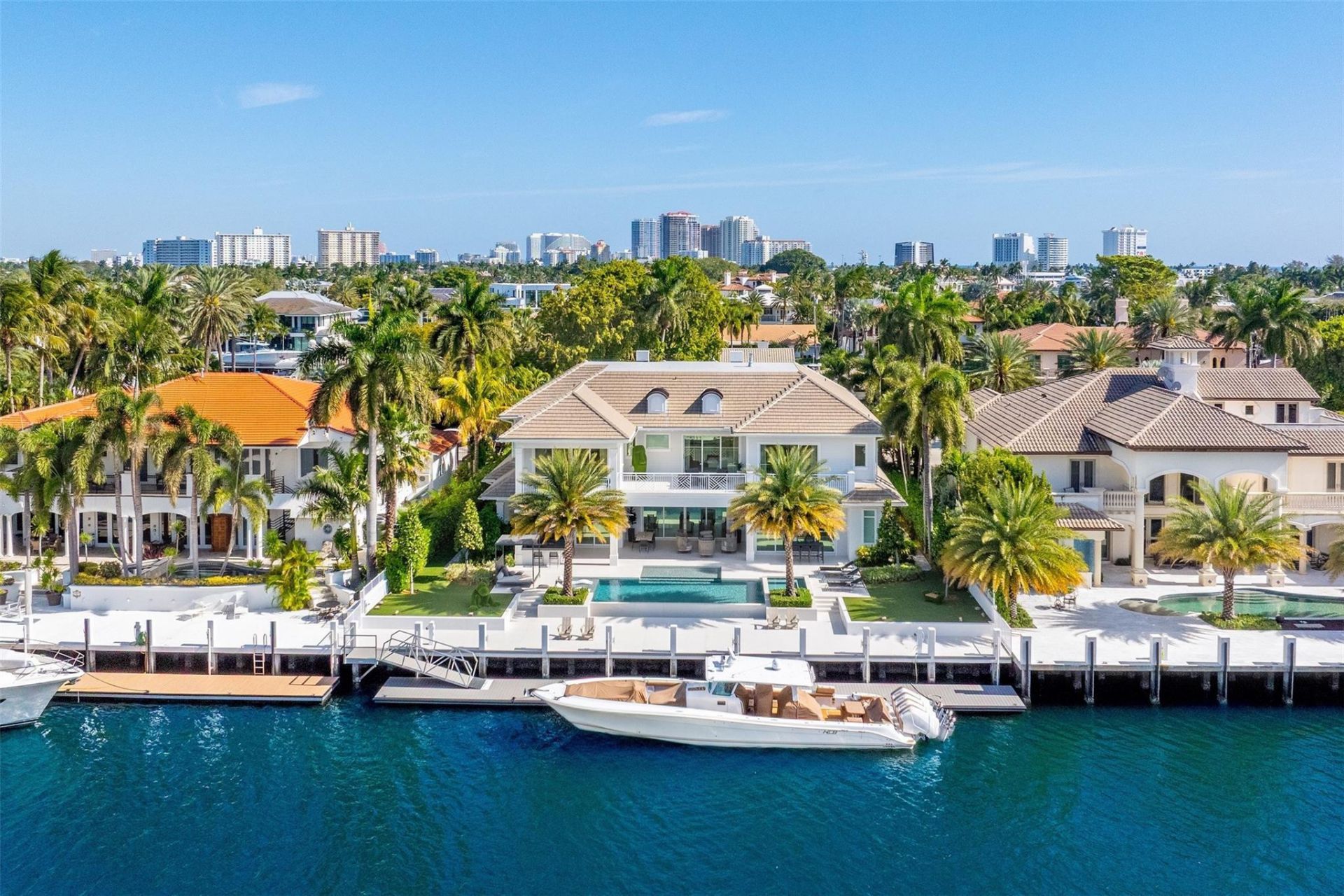 2520 Del Lago Drive, Fort Lauderdale, FL 33316 Photo