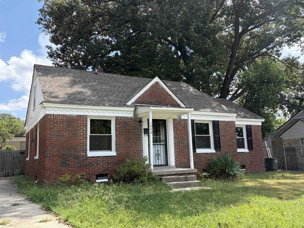 1040 TREADWELL ST, Memphis, TN 38122