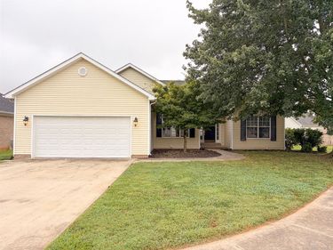 921 Corydalis Court, Bowling Green, KY 42104