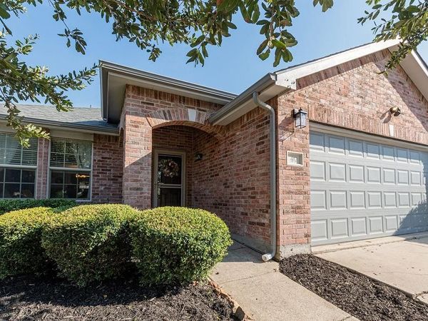 417 Azalea Drive , Fate, TX 75087