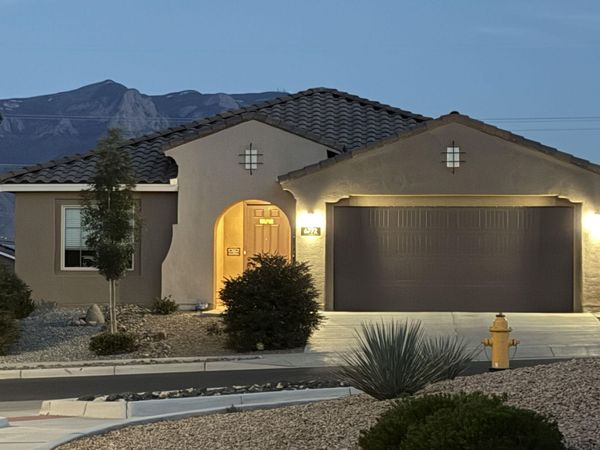 6772 Zachary Road NE, Rio Rancho, NM 87144