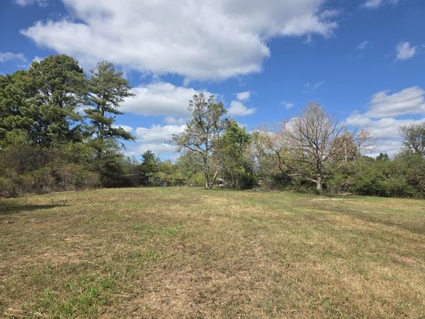 425 E 4th, Newark, AR 72562