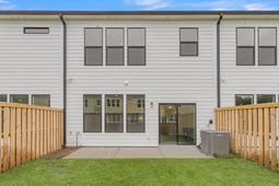 120 Dahlberg Street photo 4