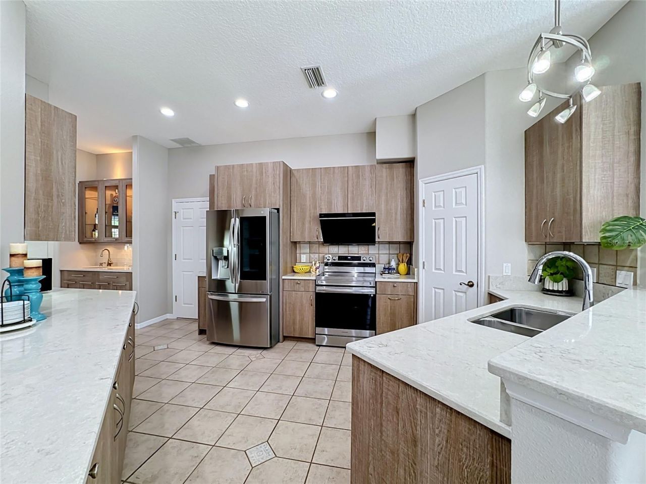 4716 Starboard Drive, Bradenton, FL 34208 Photo