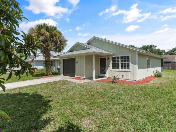 2150 87TH Court, Vero Beach, FL 32966