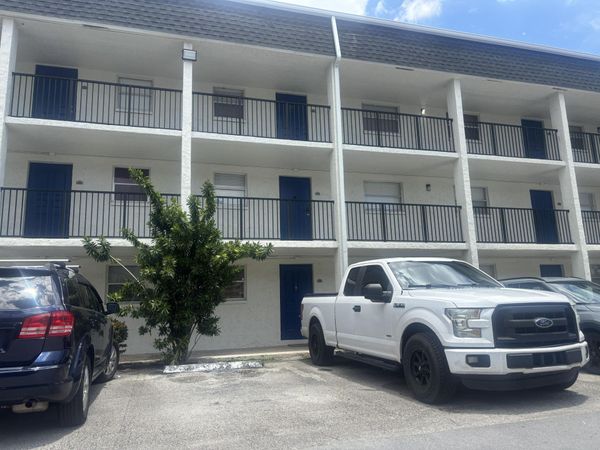 5090 SW 64th Avenue, Unit 106, Davie, FL 33314