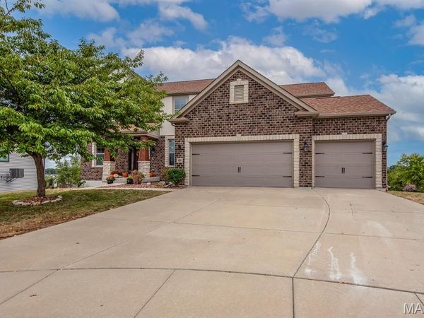 485 Cambridge Manor Drive, Wentzville, MO 63385