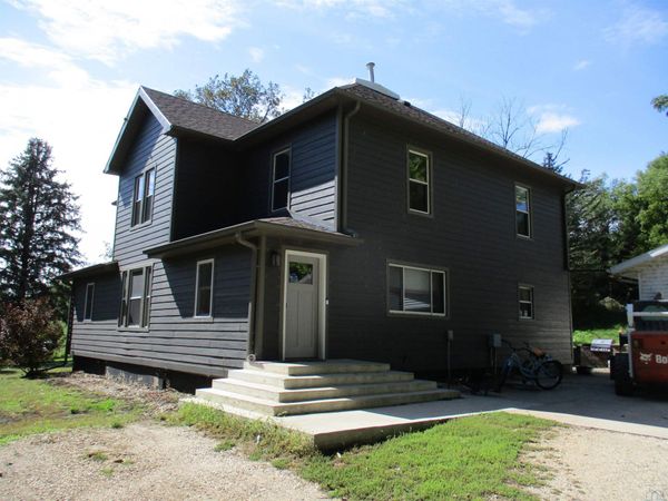 5424 River Road, Cherokee, IA 51012