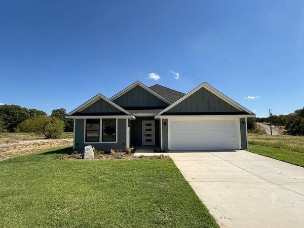 1033 Salvation Drive, Weatherford, TX 76088