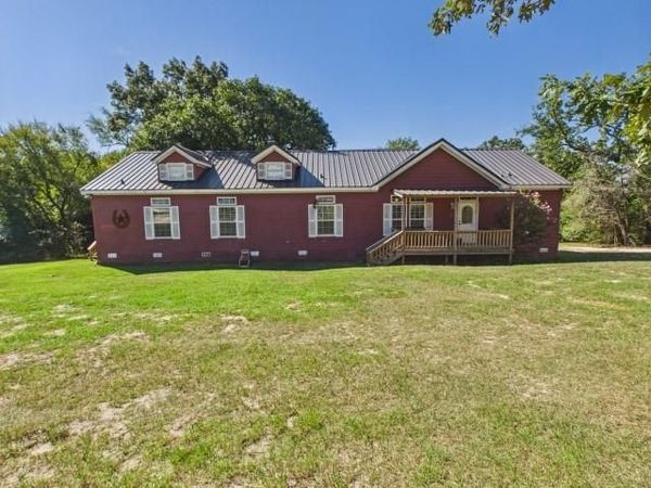 4801 CR 3923 , Athens, TX 75752