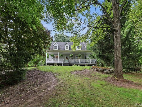 5169 Whipple Lake Road , Independence Township, Mi 48348