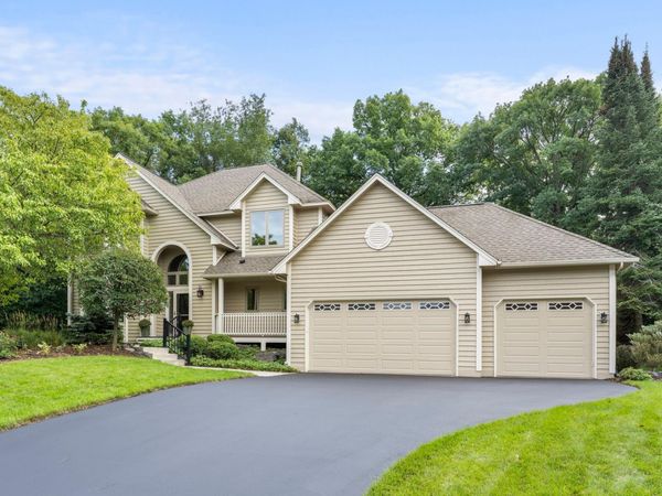 6370 129th Street W, Apple Valley, MN 55124