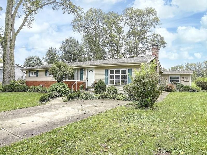 7819 Lyn Drive, Franklin, OH 45005 Photo 1