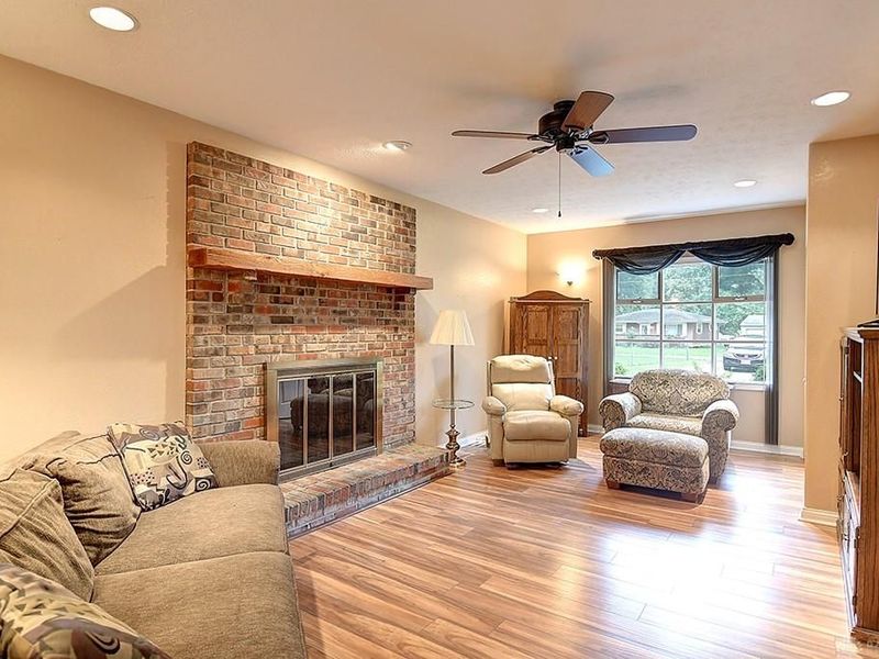 7819 Lyn Drive, Franklin, OH 45005 Photo 10