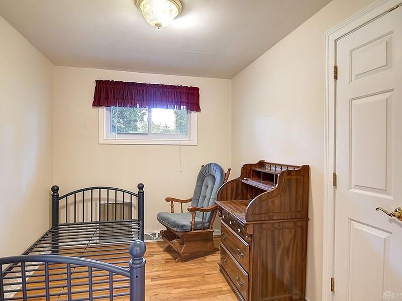 7819 Lyn Drive, Franklin, OH 45005 Photo 12