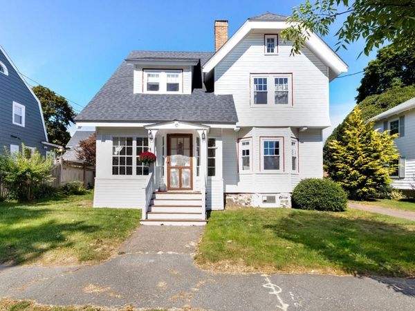 17 Sturtevant St, Beverly, MA 01915
