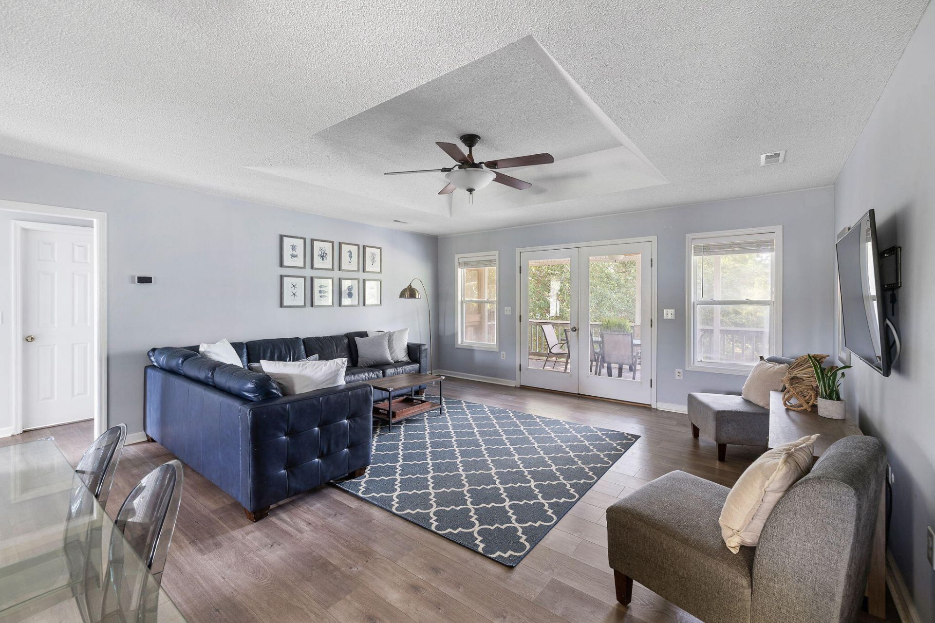 3106 Myrtle Street Photo 5