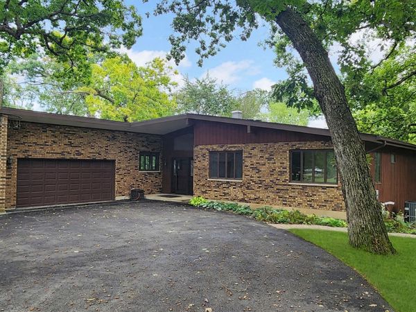 172 Hilltop Court , Sleepy Hollow, IL 60118