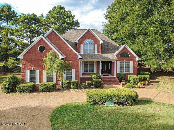 11 Wyndhurst Drive , Jackson, TN 38305