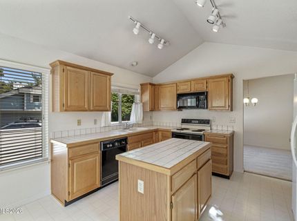 3349 Spring Creek Circle, Reno, NV 89509 Photo