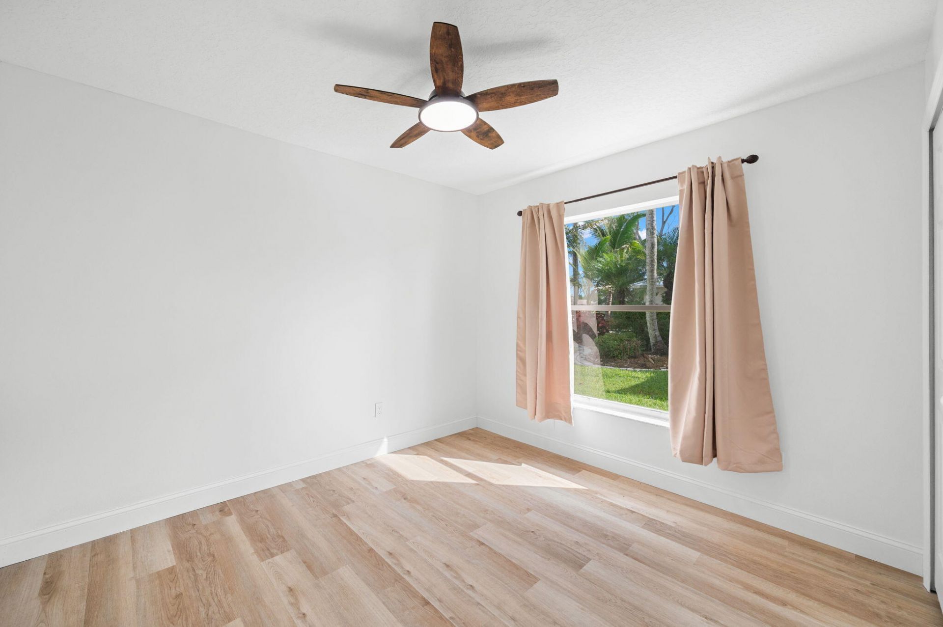 5323 NW Perez Court, Port Saint Lucie, FL 34983 Photo