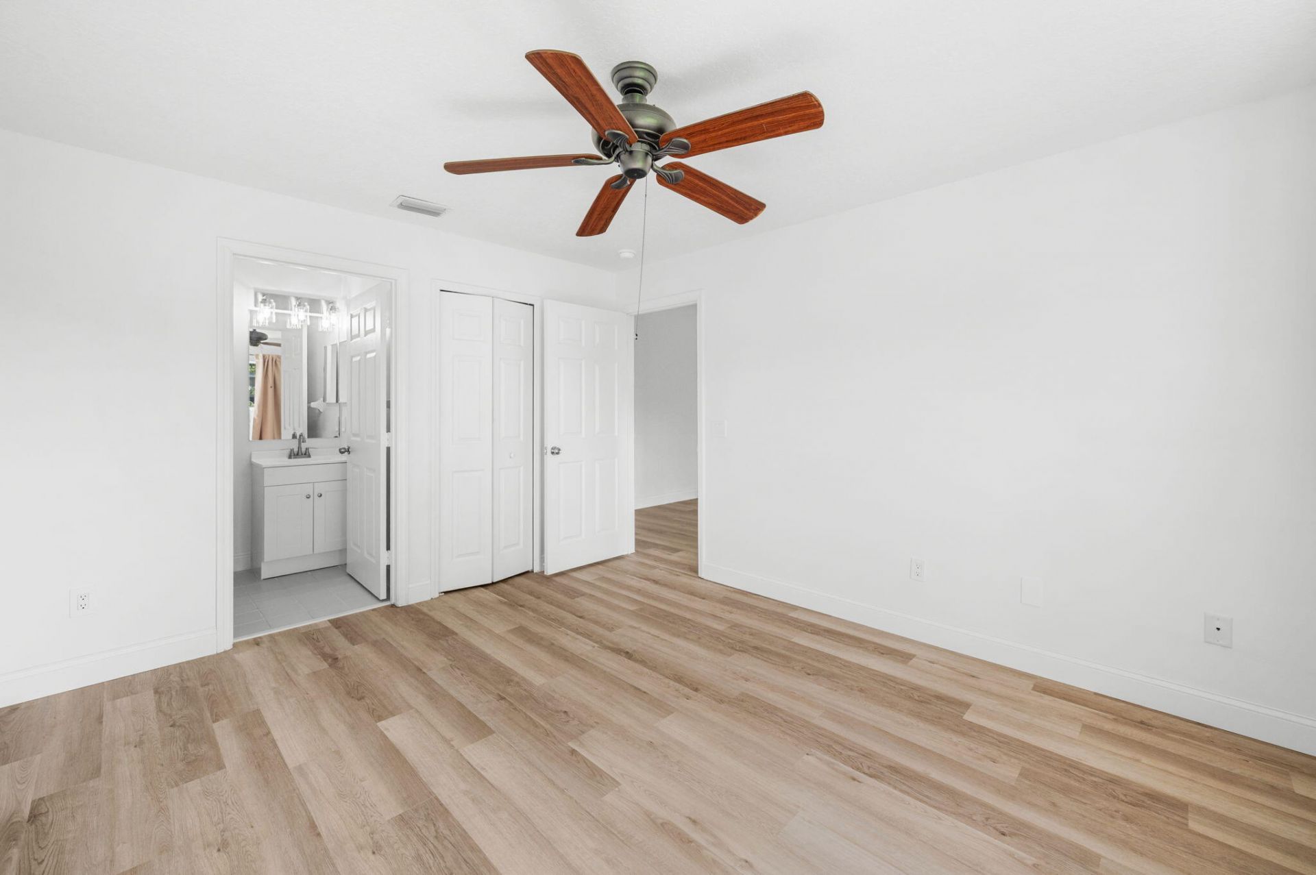 5323 NW Perez Court, Port Saint Lucie, FL 34983 Photo