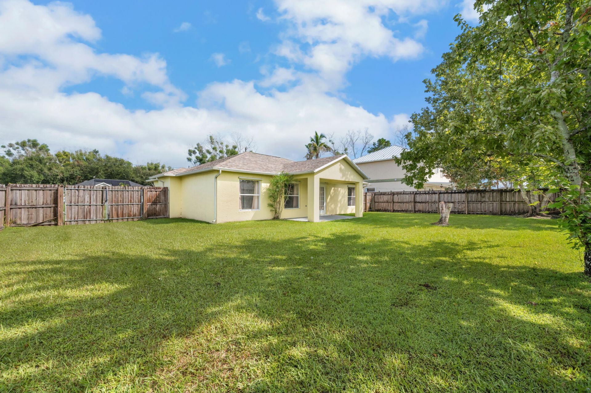 5323 NW Perez Court, Port Saint Lucie, FL 34983 Photo
