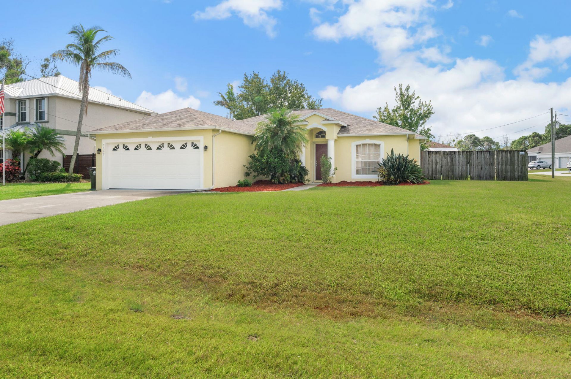 5323 NW Perez Court, Port Saint Lucie, FL 34983 Photo