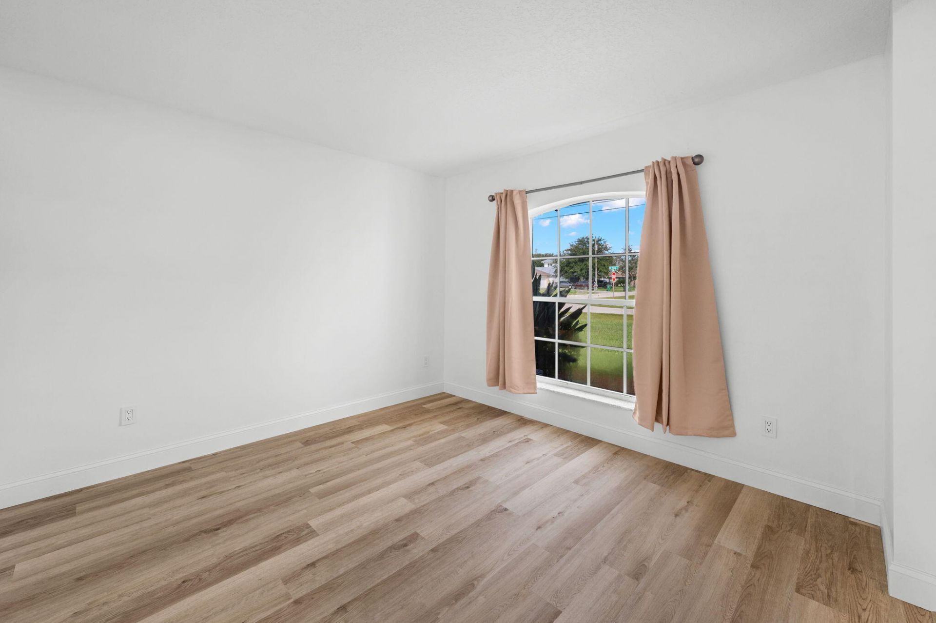 5323 NW Perez Court, Port Saint Lucie, FL 34983 Photo