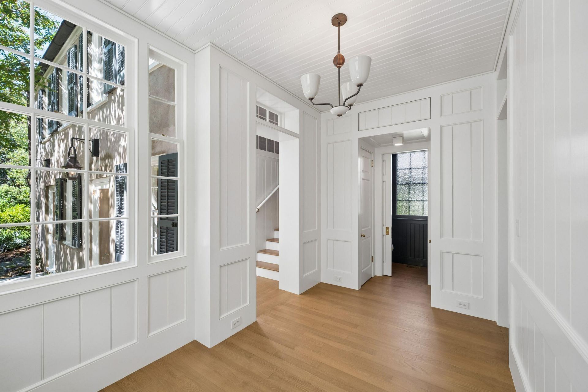 41 King Street Photo 13
